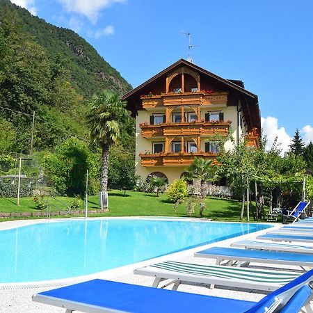 Hotel Tannhof Caldaro Exterior photo